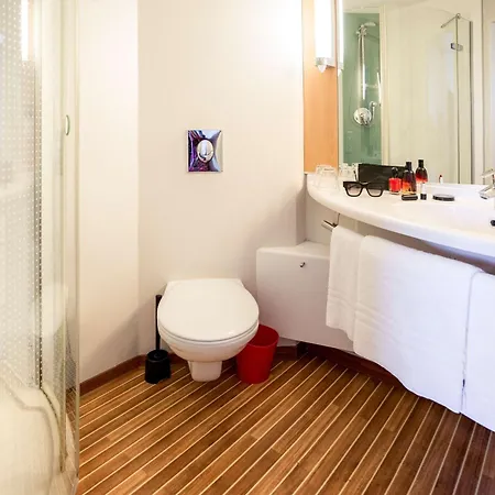 Ibis Hotel Pilsen Exterior photo
